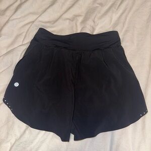 Fast and Free Reflective High-Rise Classic-Fit Shorts